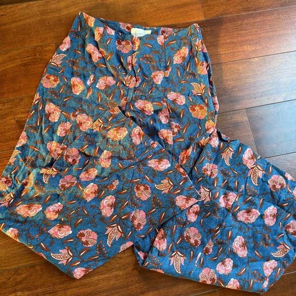 Anthropologie Drapey Flare Paints Floral Pattern Blue and Pink Size 4 - Picture 3 of 9
